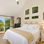 Coronado Seaside Cottage