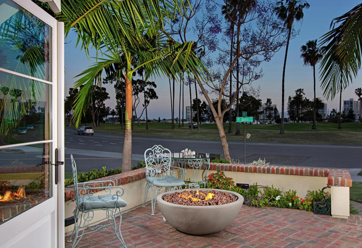 Coronado Seaside *
